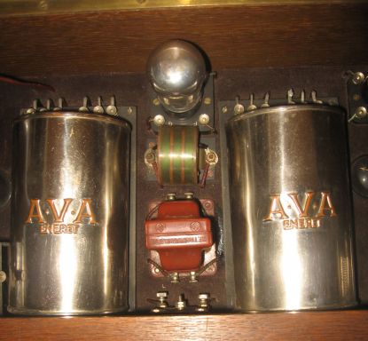 Billede523 A V  4 Lamper Radiomodtager 