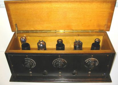 Baltic 5 Lamper Radiomodtager  inside